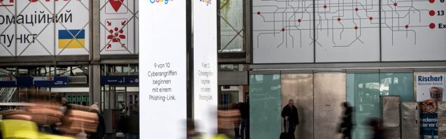 Google Anzeige, Großscreen, Anzeige, Phishing, Hauptbahnhof, München