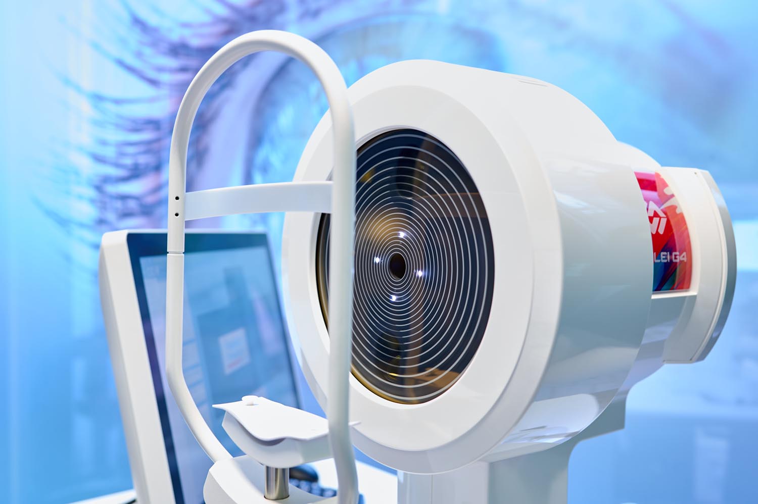 Gerät zur Augendiagnostik, MVZ Augenlaserzentrum, Neu-Ulm